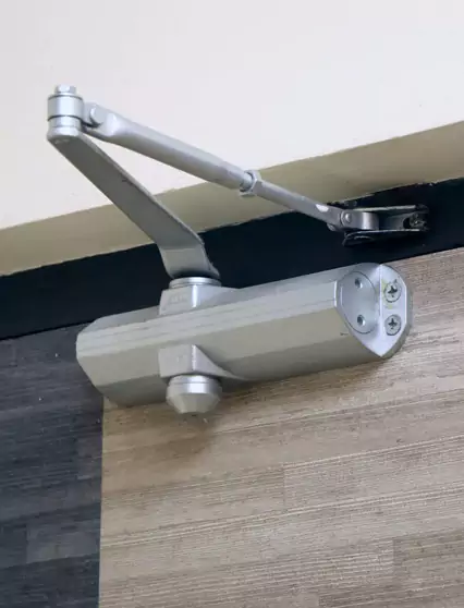 Professional Door Closer Installation Hollywood, CA